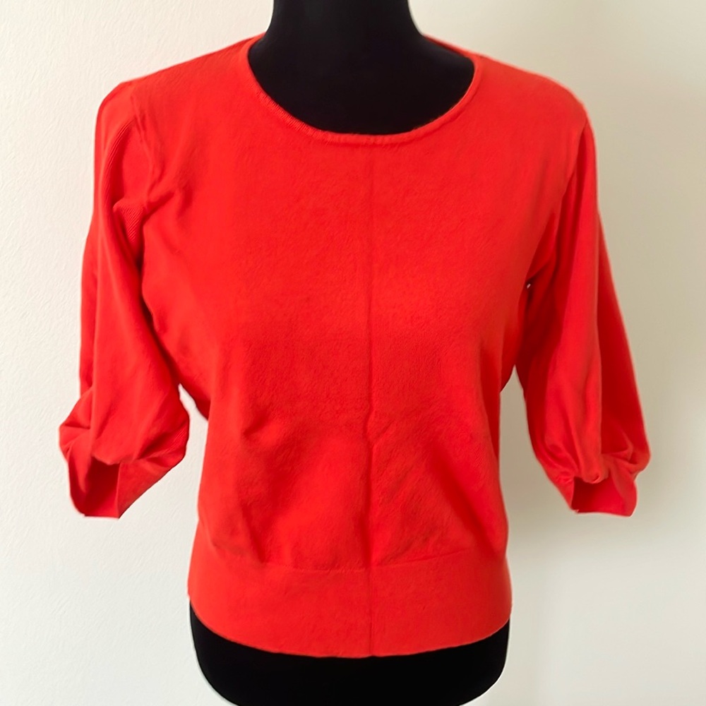 Women’s Sweaters